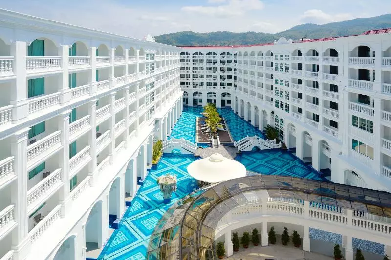 Mövenpick Myth  Patong Phuket