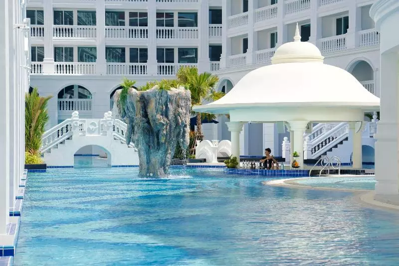 Fotos del hotel Mövenpick Myth  Patong Phuket:  24