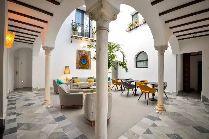 Fotos del hotel Legado Alcazar:  10