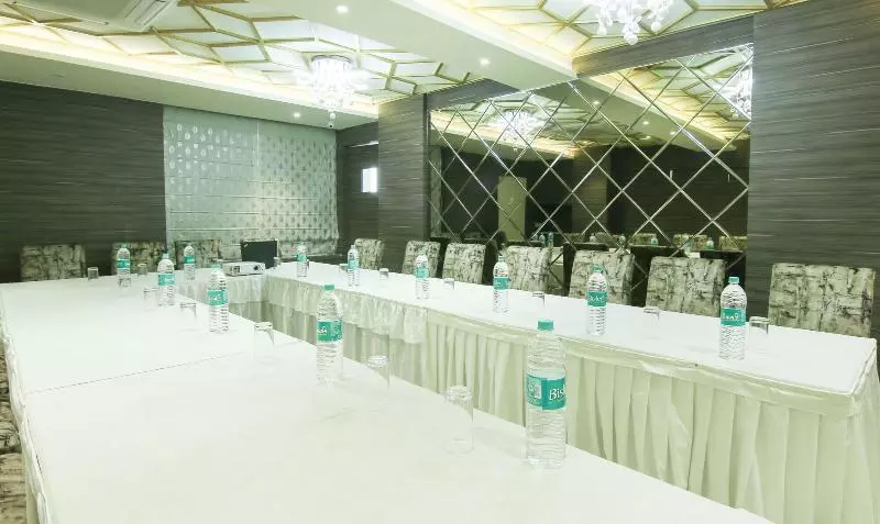 Fotos del hotel Treebo Trend Hoops:  15