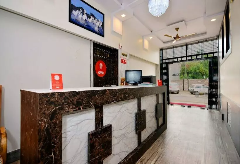 Fotos del hotel Oyo 16577 Raj Shree Guest House:  4