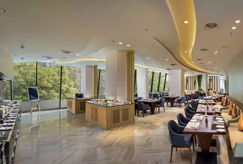 Fotos del hotel Doubletree By Hilton Ahmedabad:  8