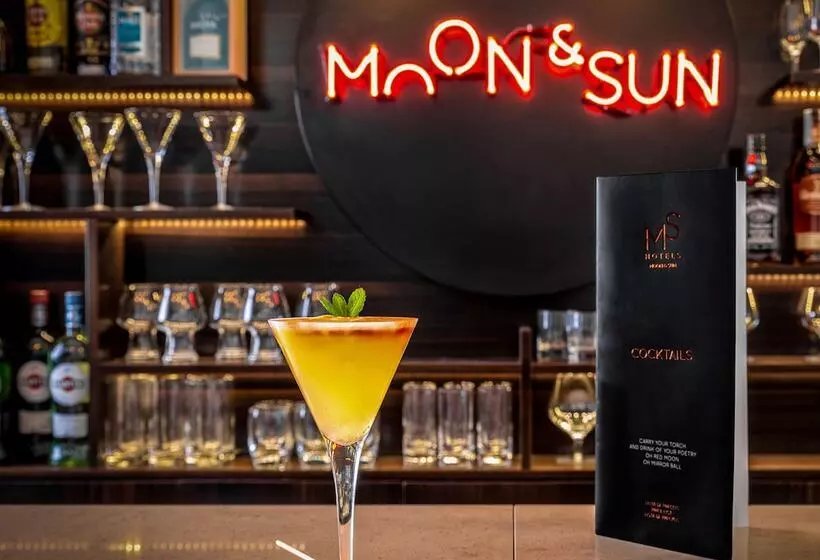 Fotos del hotel Moon & Sun Porto:  16