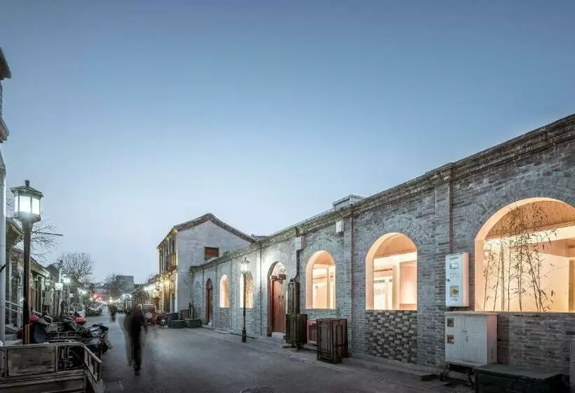 Layering Courtyard Hotel Qianmen