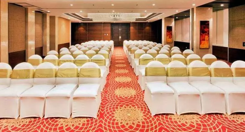 Fotos del hotel Lemon Tree Hotel Lucknow:  15