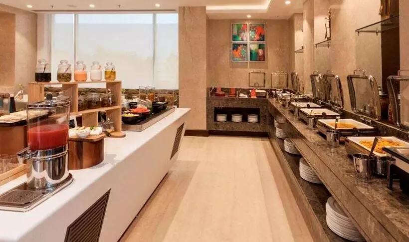 Fotos del hotel Lemon Tree Hotel Lucknow:  23