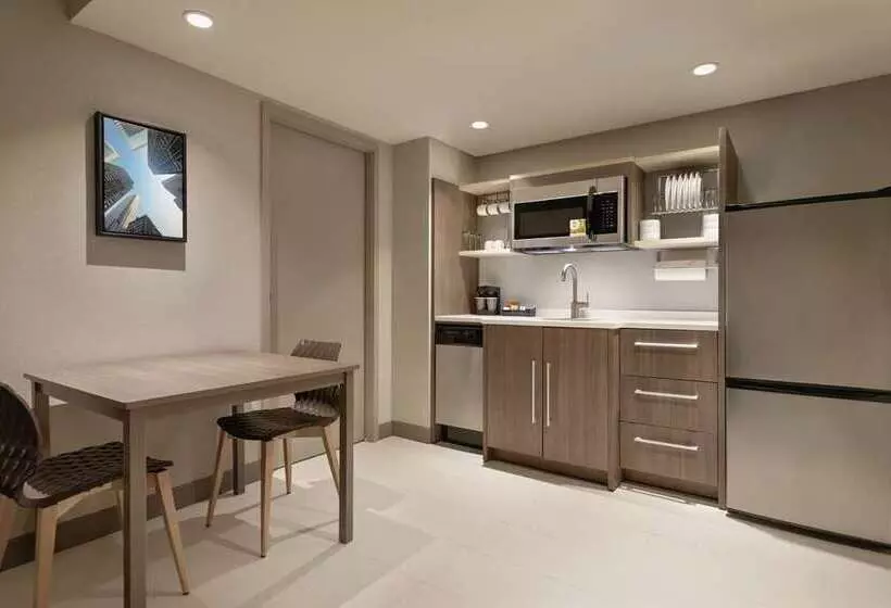 Fotos del hotel Home2 Suites By Hilton Chicago River North:  19