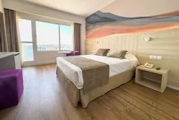 Баия Принсипе Кораль Плайя - Магаллуф