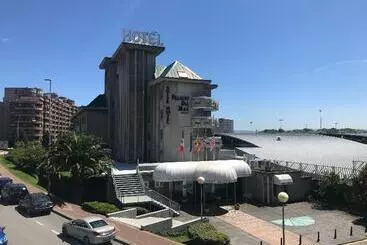 Palacio Del Mar - Santander