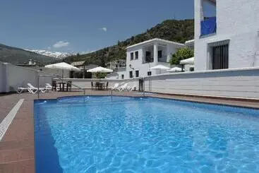 Villa Turistica De Bubion - Bubion