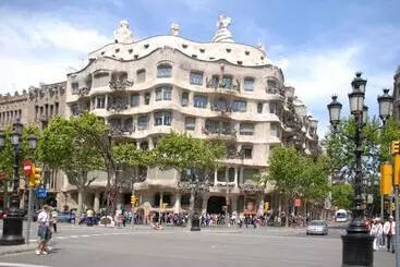 Ciudad Condal Hostal   Paseo De Gracia - Barcelona