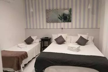 Hostal Mendoza - Madrid