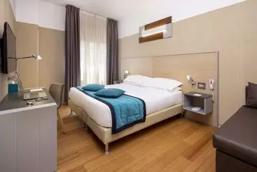 Бест Вестерн Сити Отель - Генуя