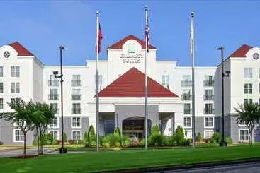 Embassy Suites By Hilton Atlanta Airport - Atlanta