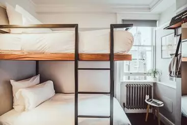 ザ ピルグリム - ロンドン