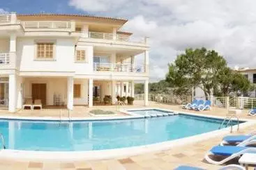 Apartamentos Villa Sirena - Cala Figuera