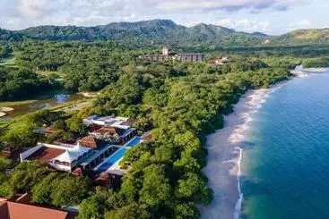 Boungainvillea 1203 Luxury Apartment   Reserva Conchal - Playa Conchal