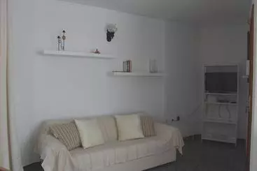 Cozy Apartment In Puerto De Naos 45 M² Mountain View - Puerto Naos