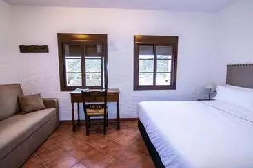 Tugasa Hotel La Posada - Villaluenga del Rosario