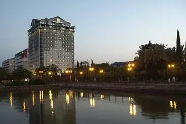 Sevilla Center - Sewilla