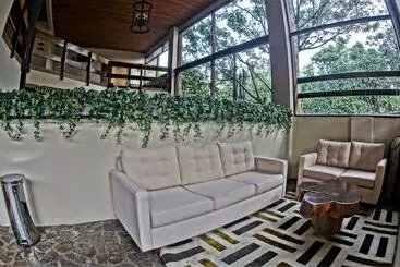 El Establo Mountain - Monteverde