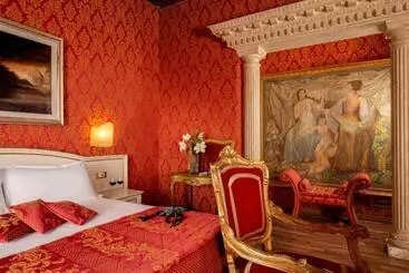 Residenza Canova Tadolini  Guesthouse - Rome