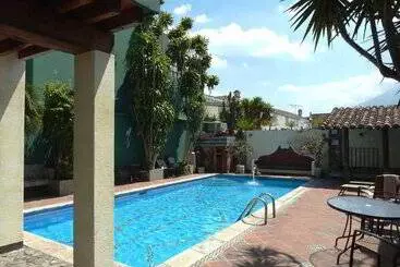 Casa Del Parque By Ahs - Antigua