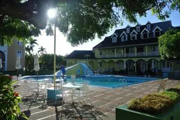 Beach Studio 10 - Ocho Rios