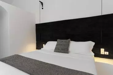Mill Houses New Elegant Suites - Firostefani