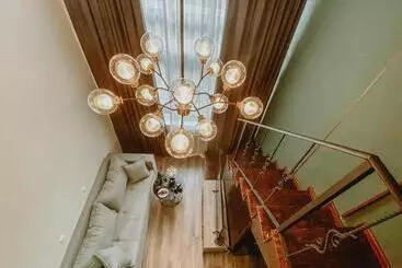 Luxury Inn - Tiflis
