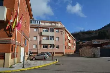 Aguasblancas Vut Le 446 - La Pola de Gordon