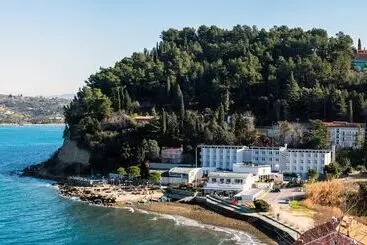 Barbara Piran Beach - Piran