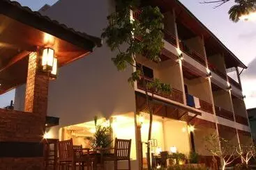 Kata Noi Resort - Phuket Town