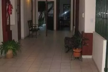 波格纳旅馆 - 萨尔塔