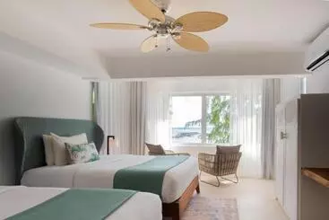 Seapoint Boutique - Grand Baie
