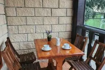 Vivienda De Uso Turístico Lara - Partido de la Sierra en Tobalina