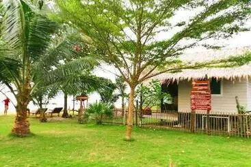 Koh Phaluai Beach Cottage - Ang Thong