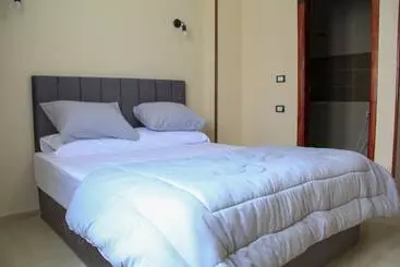 Pyramids Road Guest House - El Cairo