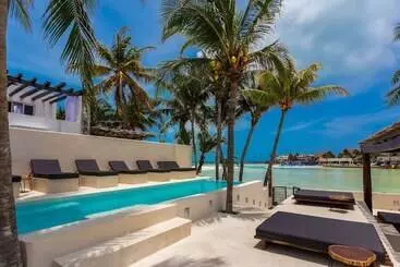Lotus Beach Hotel   Adults Only - Isla Mujeres
