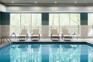 Garner Hotel Jamaica - Jfk Airtrain – Nyc - New York