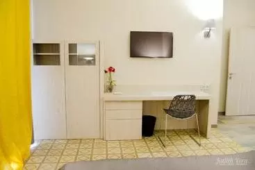 Hostal 1888 - Gironella