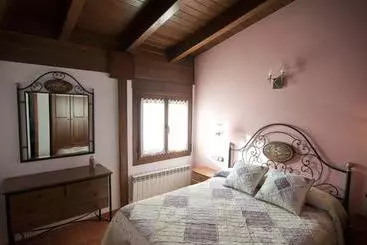 Apartamentos Turisticos Sanahuja - Valbona