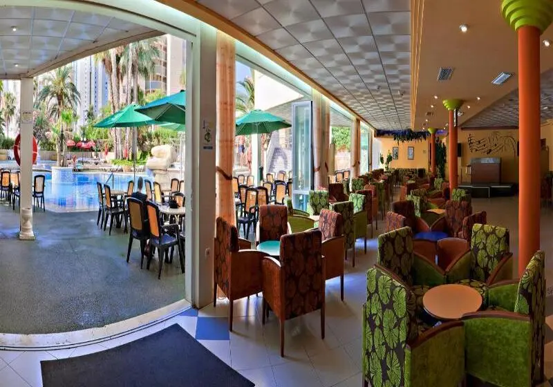 Fotos del hotel Alone:  14