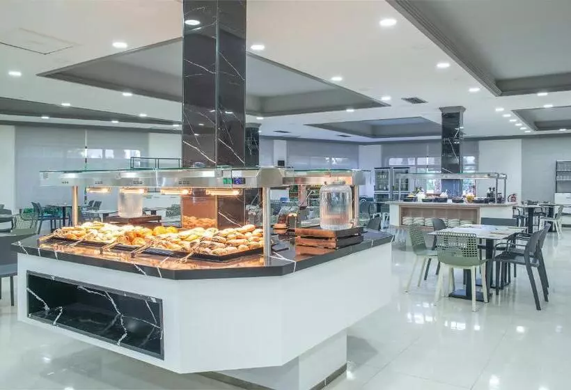 Fotos del hotel Benidorm East by Pierre & Vacances:  35