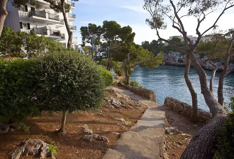 Fotos del hotel Cala Ferrera:  10