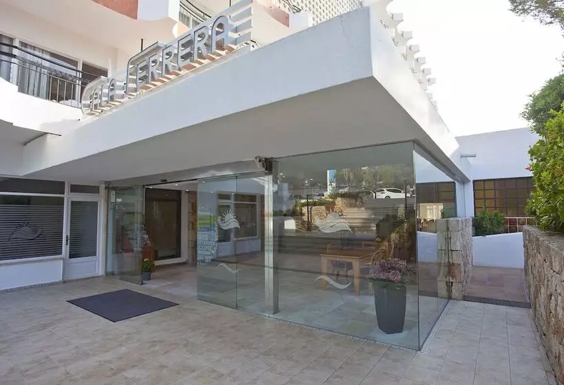 Fotos del hotel Cala Ferrera:  11