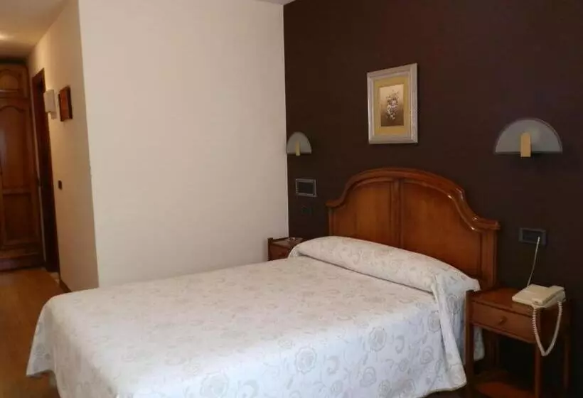Fotos del hotel Doña Nieves:  13