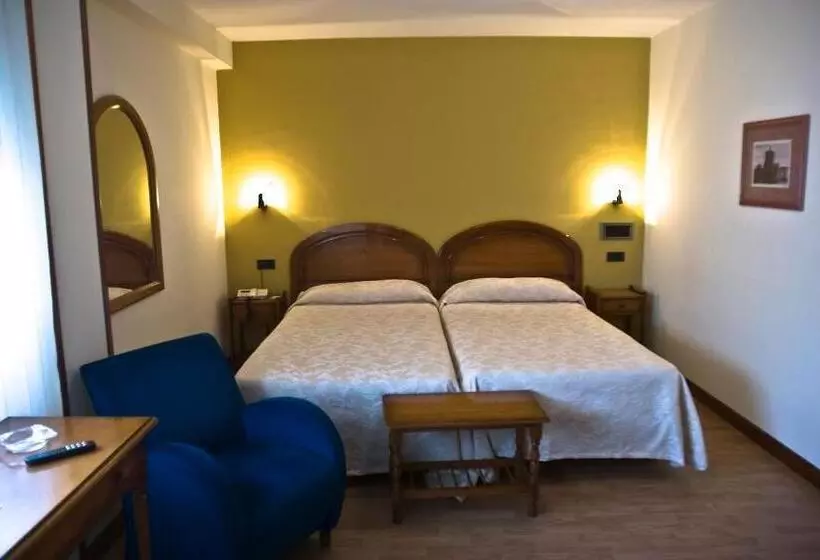 Fotos del hotel Doña Nieves:  21
