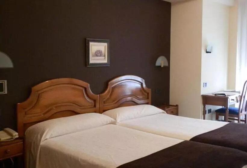 Fotos del hotel Doña Nieves:  10
