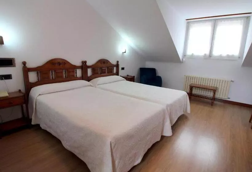 Fotos del hotel Doña Nieves:  14